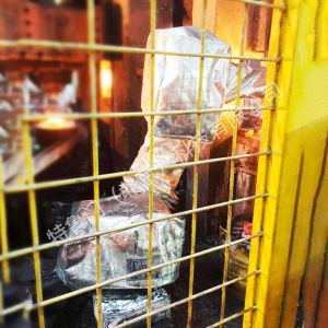 阻燃机器人防护服怎样助力铸造机器人作业？